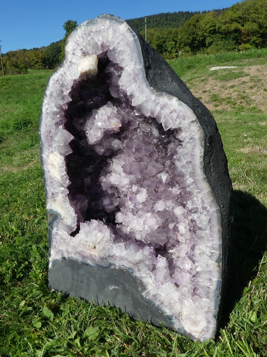 Grande géode d'Améthyste brut 50 cm du brésil - Pierre brut violette lithothérapie