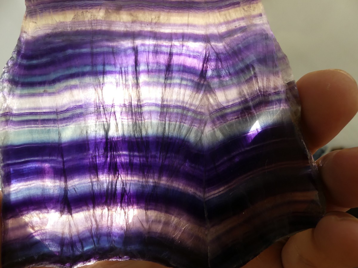 Plaque polie de Fluorite multicolore | Boutique suisse minéraux du monde et lithothérapie