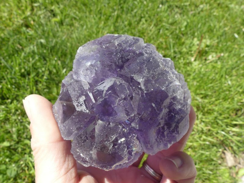 Pierre brute Fluorite violette de Chine - pierre transparente cristal