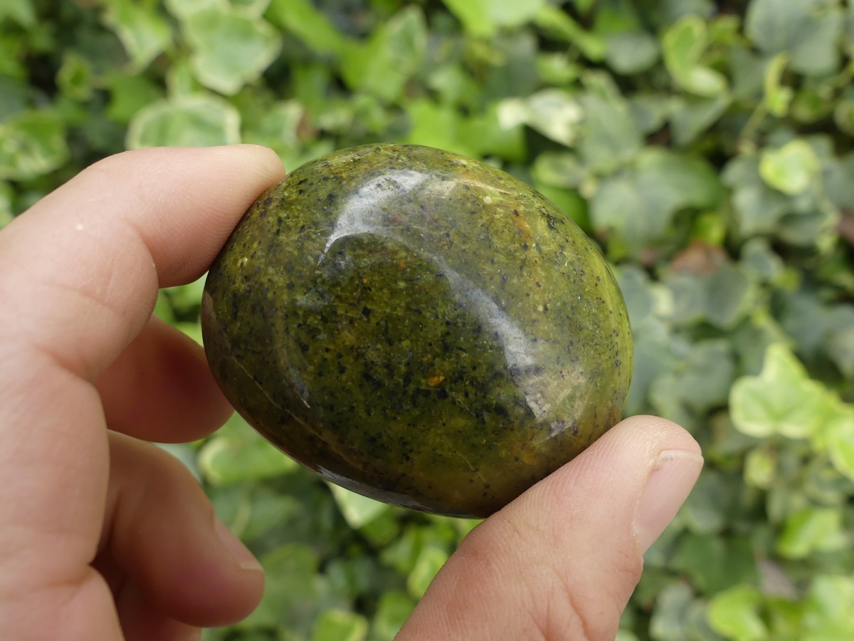 Galets d'Opale Verte, pierres roulées, lithothérapie | Boutique suisse de pierres & minéraux du monde