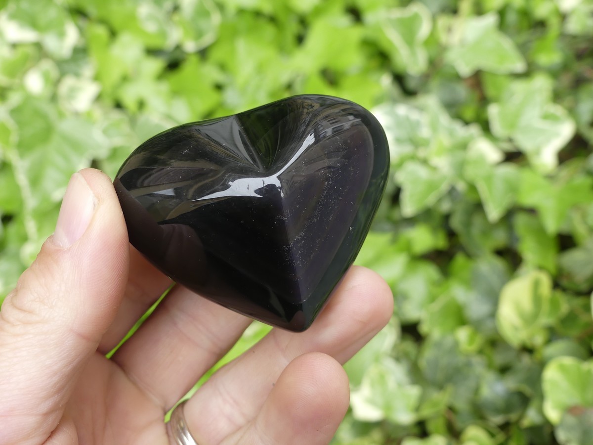 Cœur en Obsidienne arc-en-ciel polis du Mexique| Boutique suisse Lithothérapie & minéraux du monde