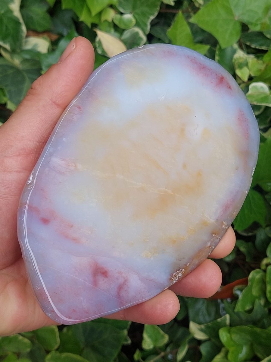 Tranche polie de Calcédoine bleue - Pierre semi-précieuse, boutique suisse de minéraux du monde