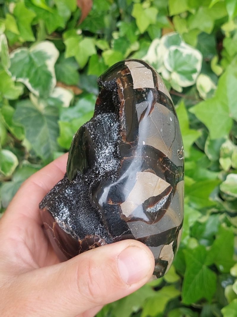 Menhir de Septaria de Magascar | Boutique de pierres & minéraux, lithothérapie