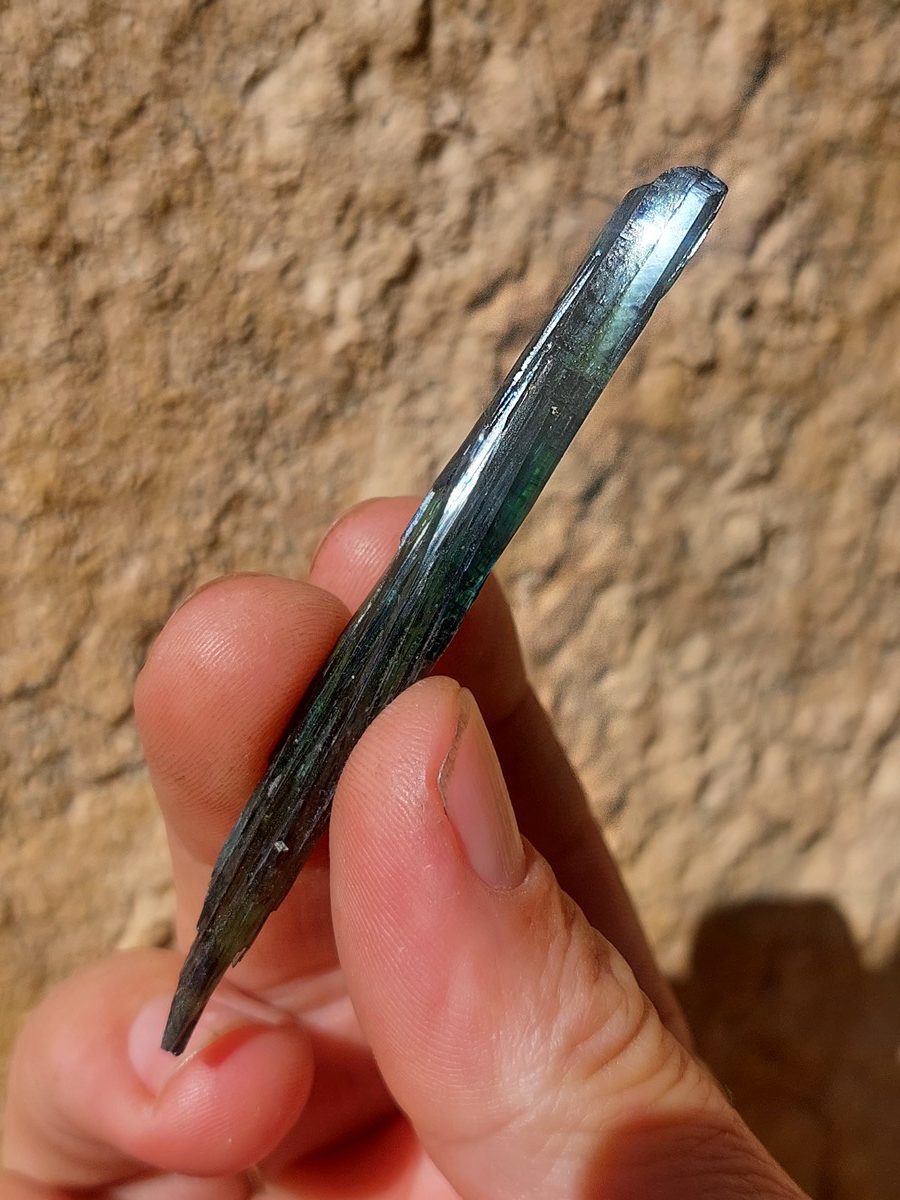 Vivianite brute | Boutique suisse de minéraux du monde & lithothérapie