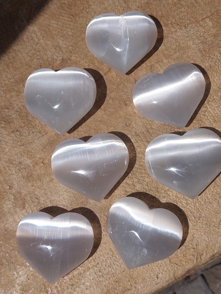 Coeur en Sélénite | Boutique de minéraux & lithothérapie