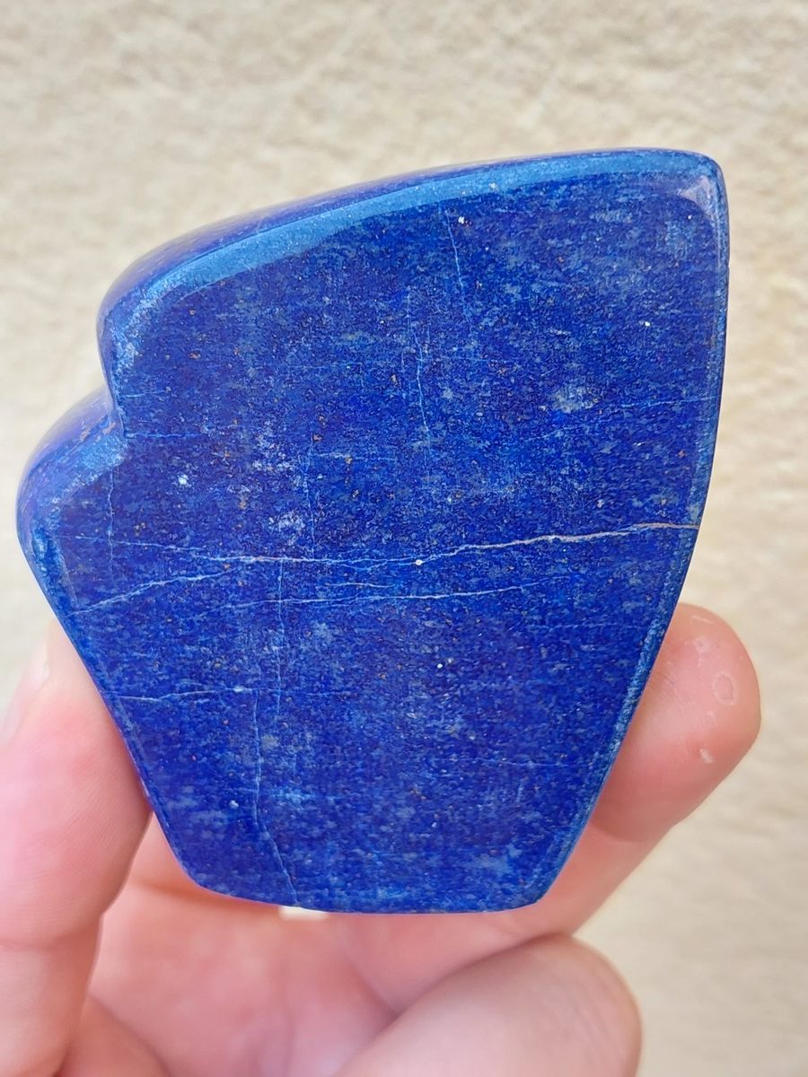 Menhir de Lapis Lazuli polis, lithothérapie | Boutique suisse de pierres & minéraux du monde