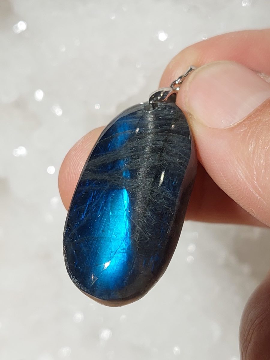 Pendentif en labradorite | Boutique Suisse La Geode