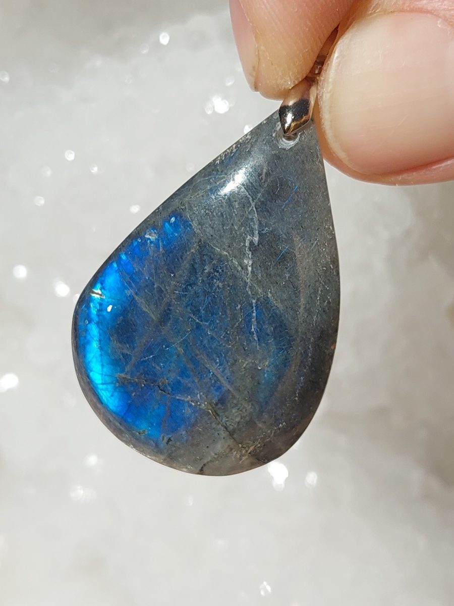 Pendentif en labradorite | Boutique Suisse La Geode