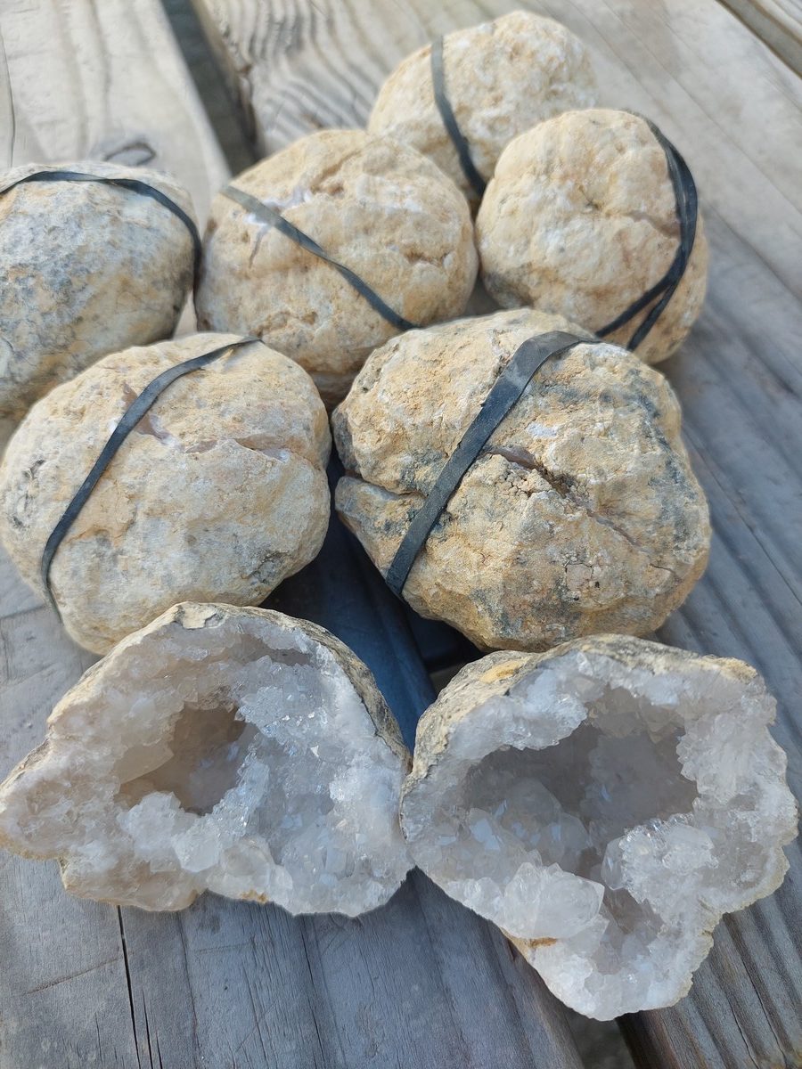 Géode de Quartz la paire | Boutique suisse de pierres du monde & lithothérapie