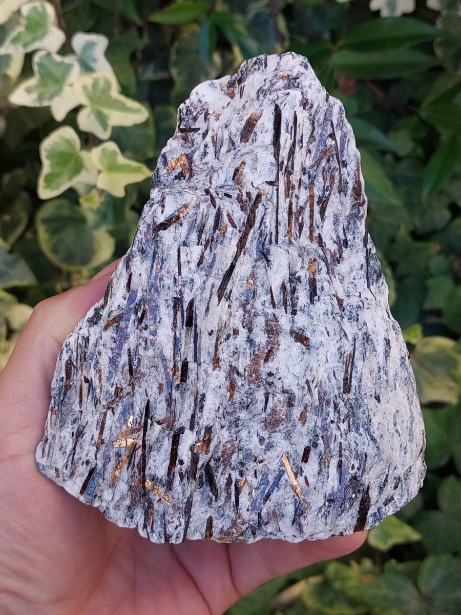 Astrophyllite brute de Russie - Pierre de collection, Chakra plexus solaire