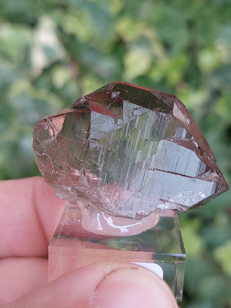 Quartz Gwindel Suisse | Boutique suisse de minéraux du monde