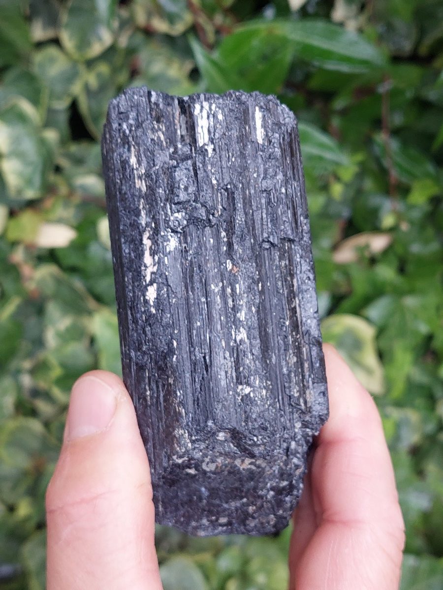 Tourmaline noir brute | Boutique suisse de pierres du monde & lithothérapie