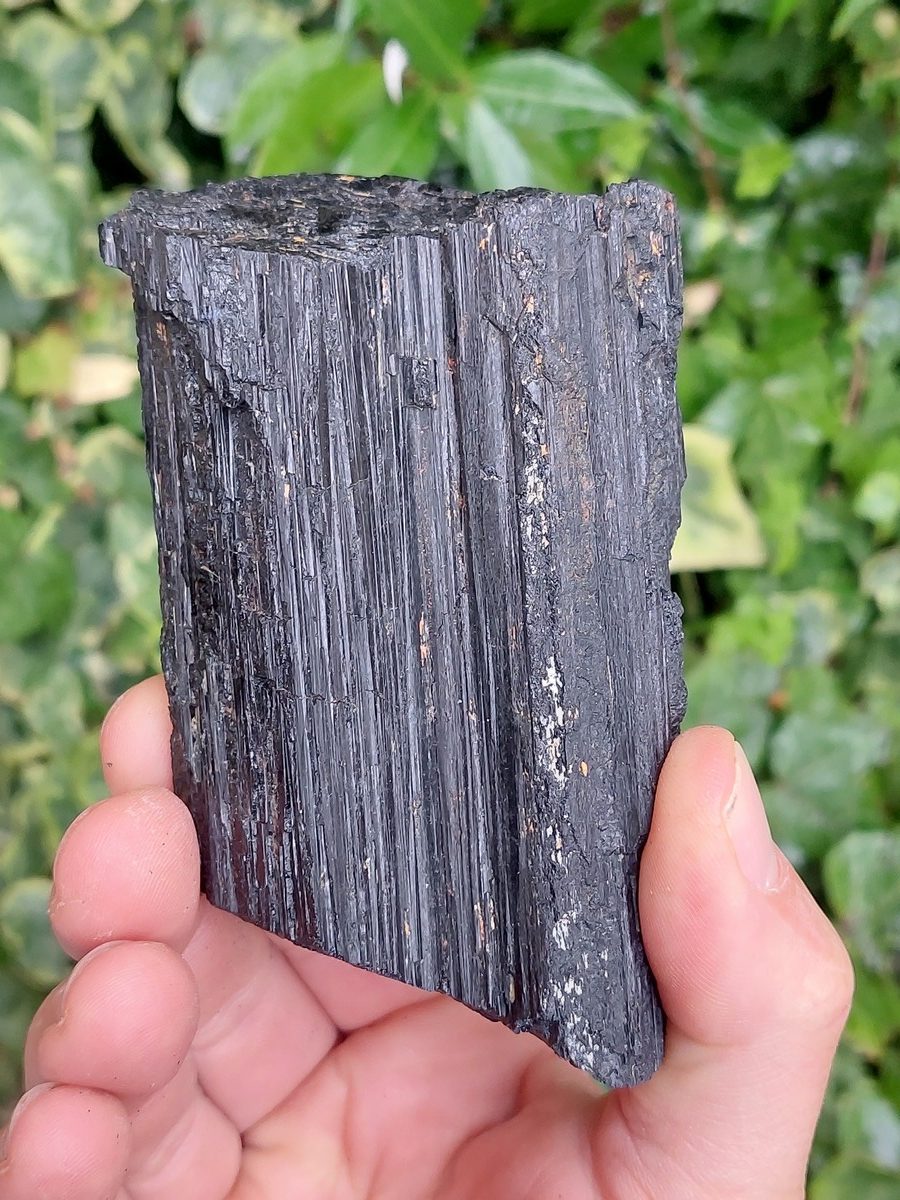 Tourmaline noir brute | Boutique suisse de pierres du monde & lithothérapie