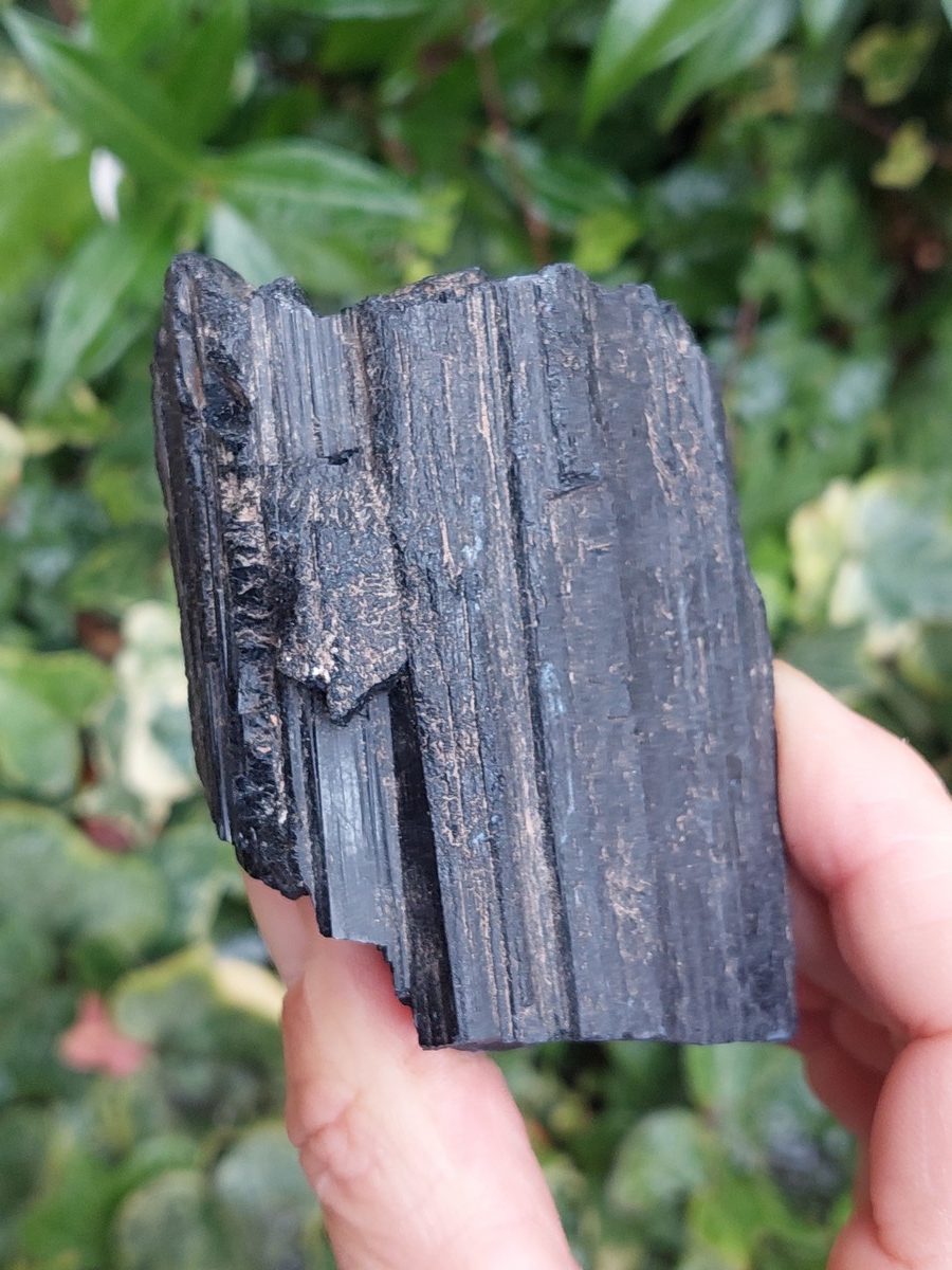 Tourmaline noir brute | Boutique suisse de pierres du monde & lithothérapie