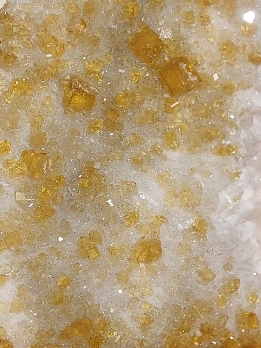 Baryte Jaune brute | Boutique suisse de minéraux du monde & lithothérapie