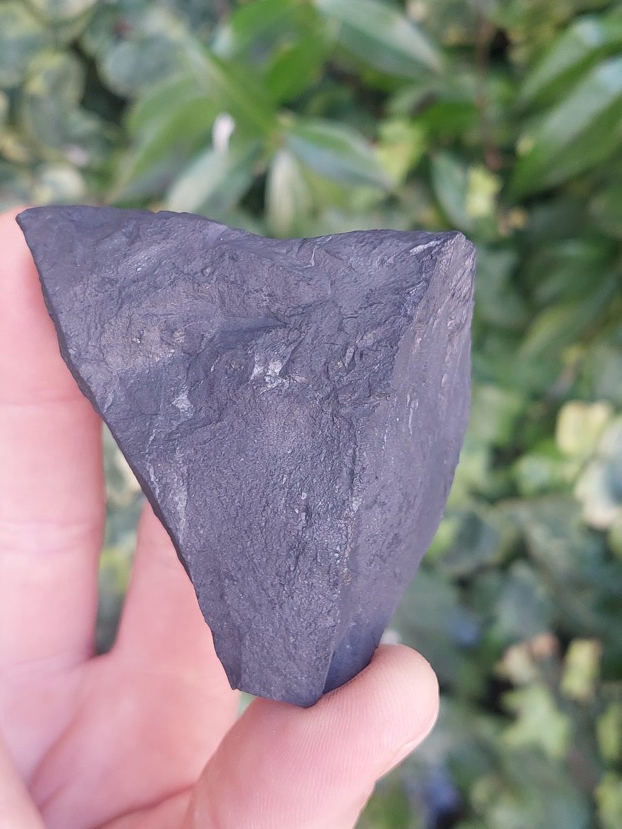 Shungite brute | Boutique suisse Lithothérapie & minéraux du monde