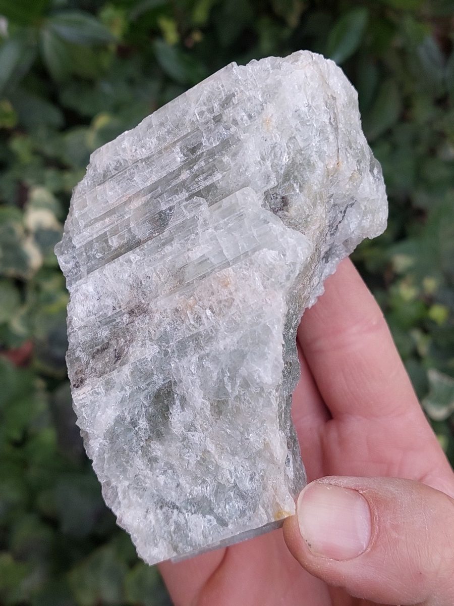 Aigue-marine béryl brute | Pierres de collection, Galets roulées, Bracelets, Lithothérapie – Boutique Suisse de Minéraux La Géode