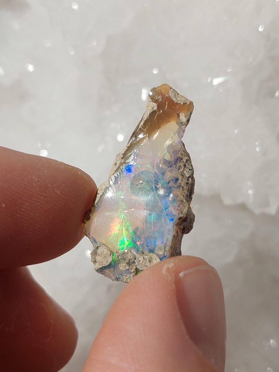 Opale d'Ethiopie brute - Boutique de pierres & lithothérapie en Suisse