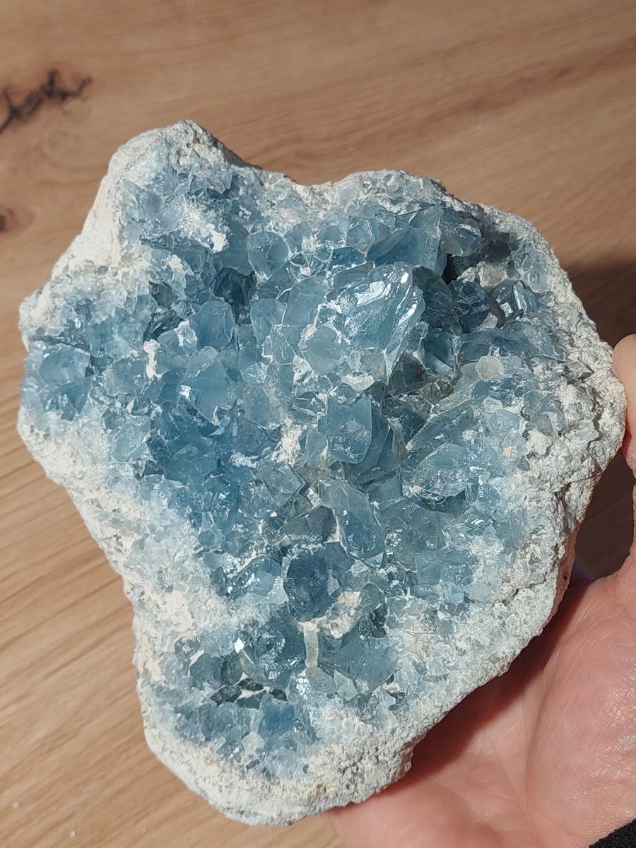 Célestite brute de Madagascar,| Boutique suisse