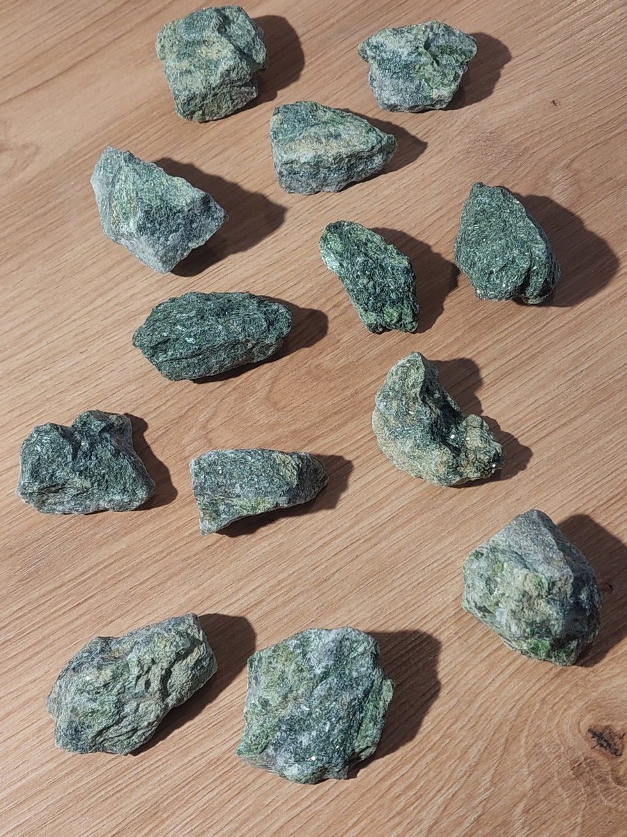 Diopside Chrome brute | Boutique suisse