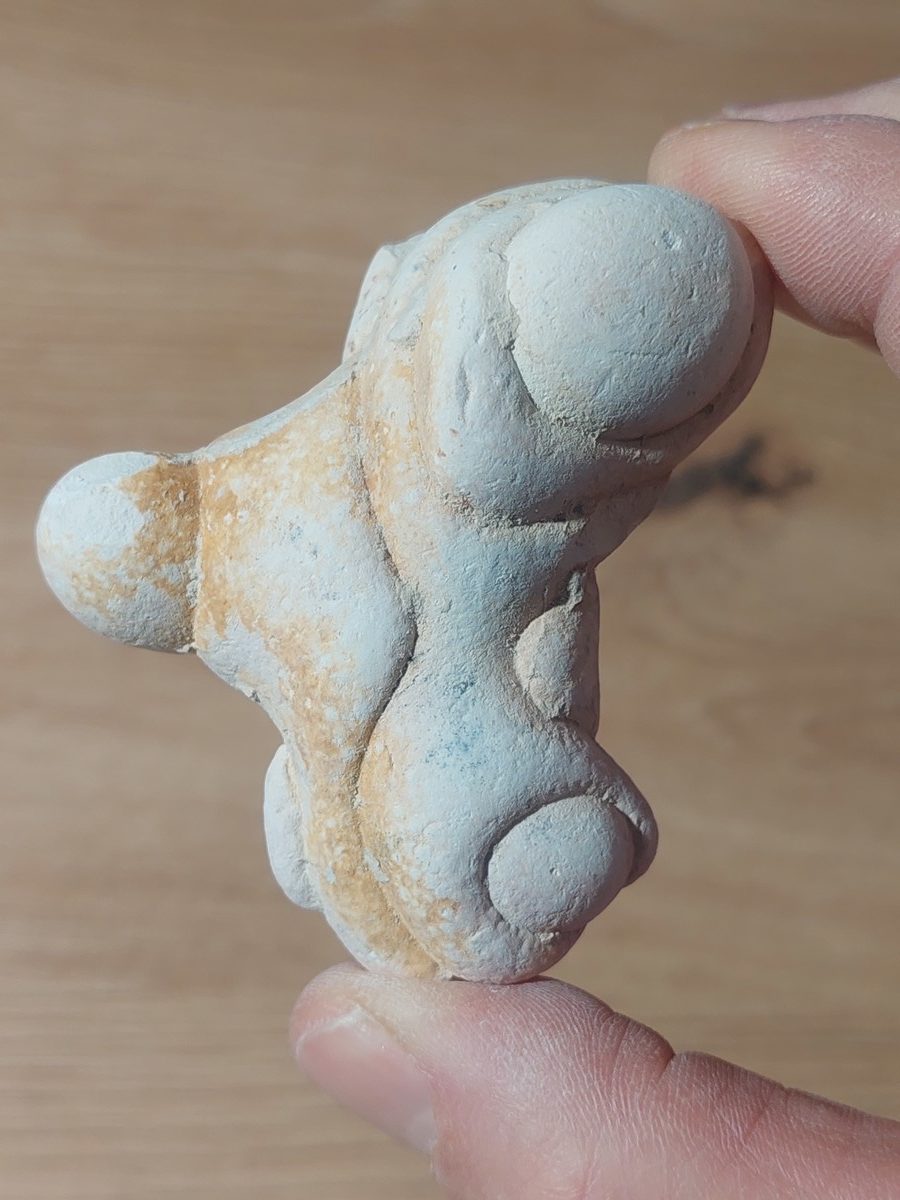 Pierre des Fées Opale Ménilite - Boutique de minéraux & lithothérapie suisse