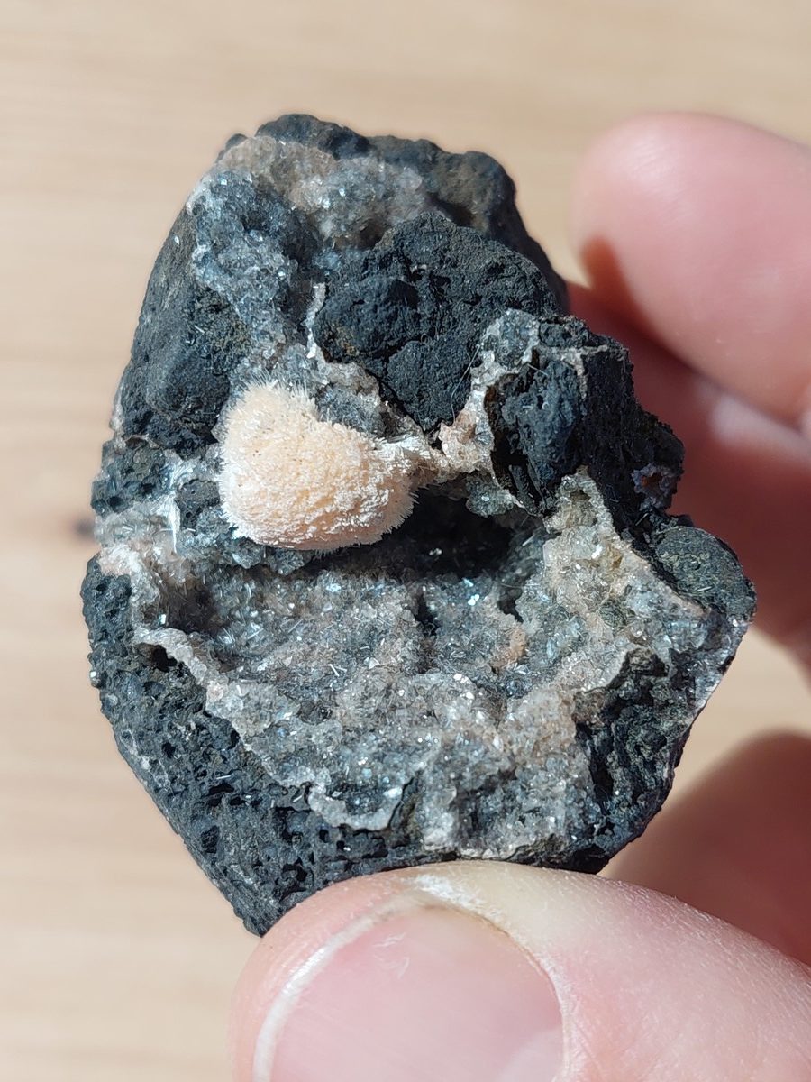 Thomsonite brute | Boutique suisse de pierres & minéraux du monde