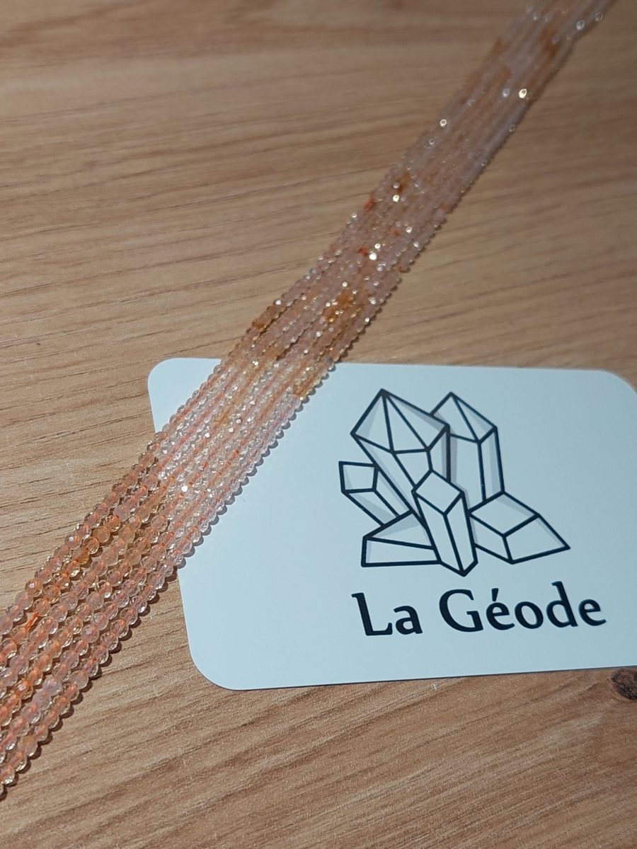 Fil de perles facettées en Citrine 2 mm | Boutique suisse de pierres du monde & lithothérapie