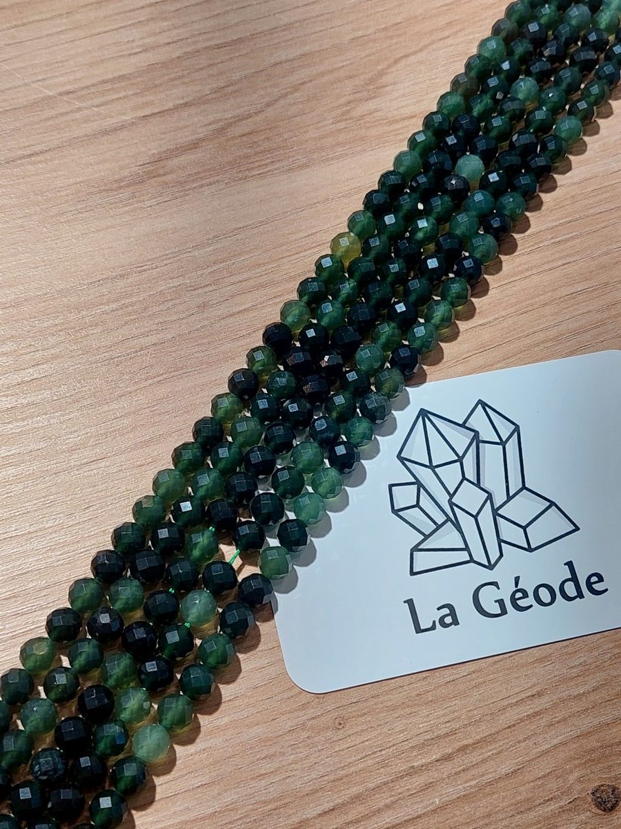 Fil de perles facettées en Jade Néphrite 6 mm | Boutique suisse de pierres du monde & lithothérapie