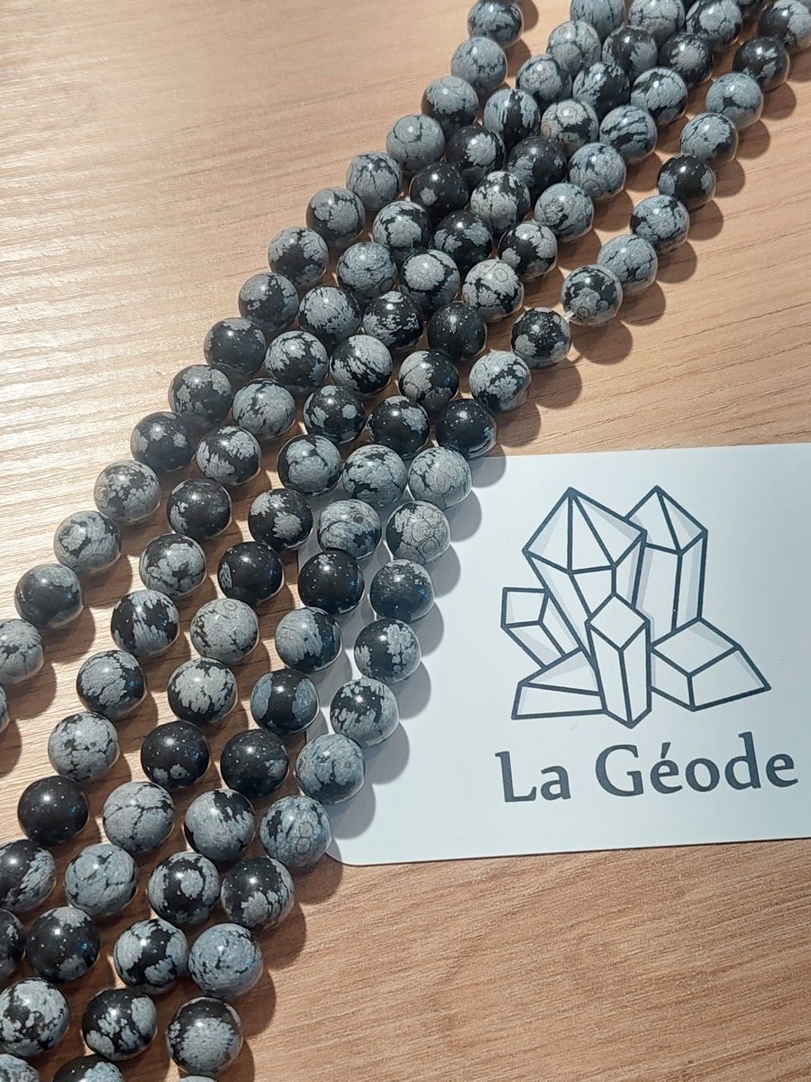 Fil de perles rondes en Obsidienne flocon de neige 8 mm