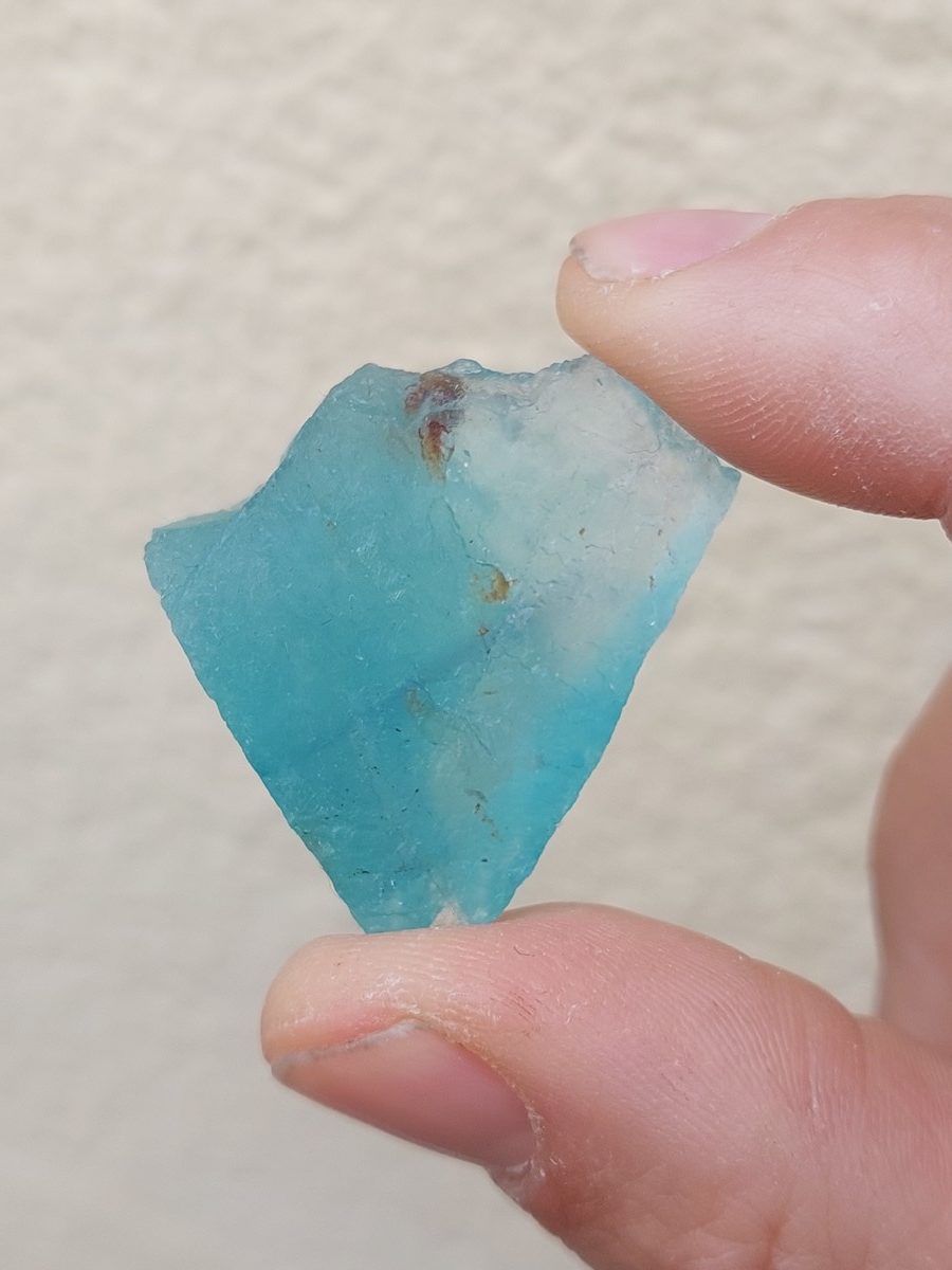 Fluorite bleue brute