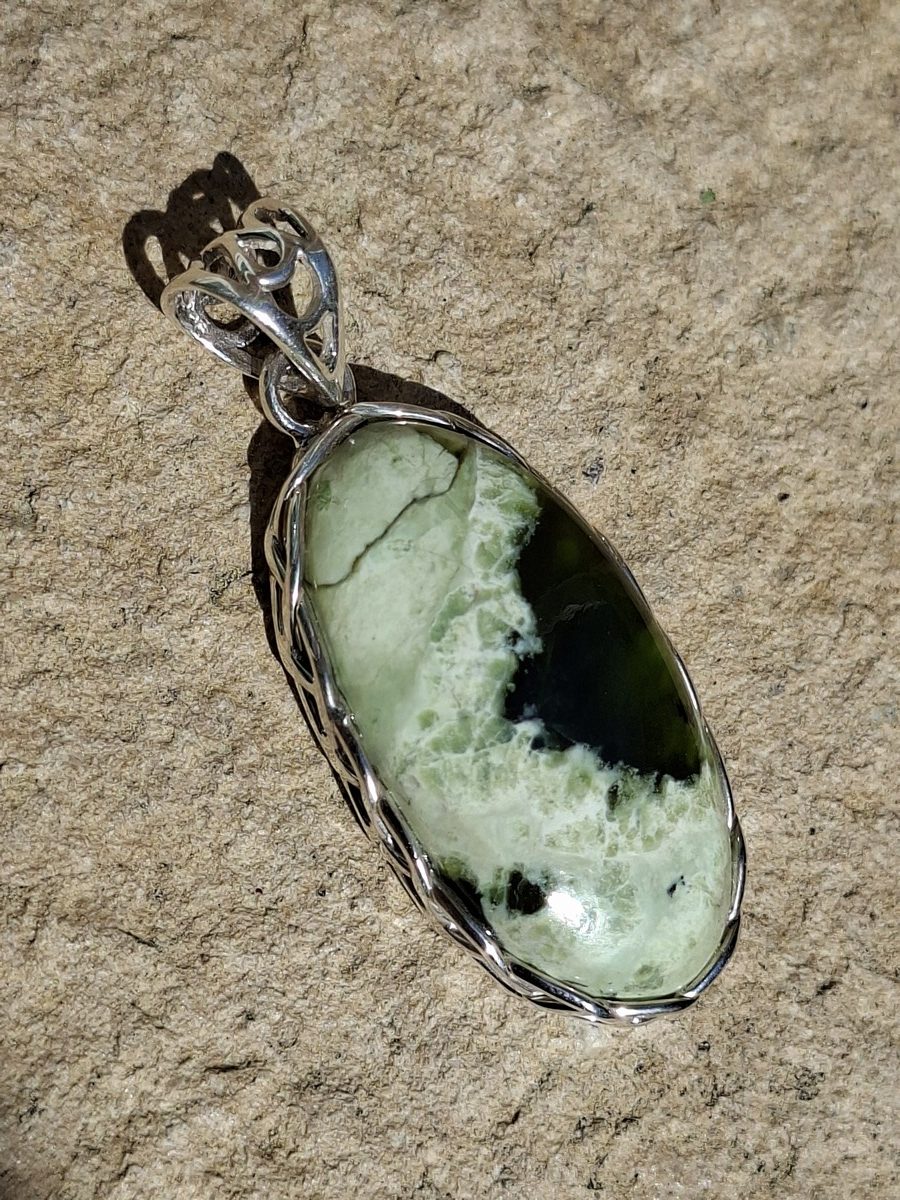 Pendentif en Calcédoine chrome et argent 925 | Boutique Suisse La Geode