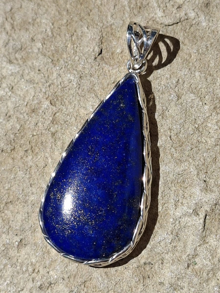 Pendentif en Lapis Lazuli et argent 925 | Boutique Suisse La Géode