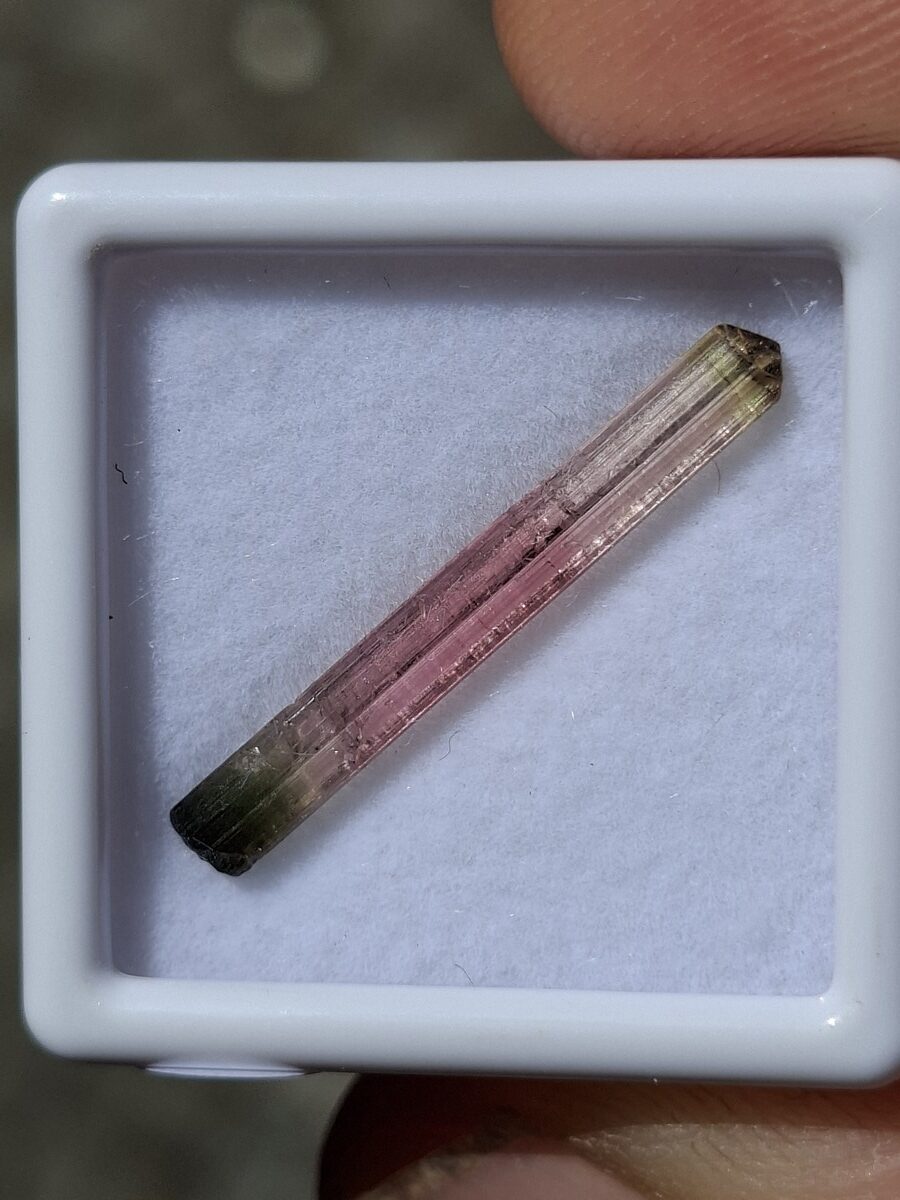 Tourmaline bicolore rose & verte | Boutique suisse de pierres du monde & lithothérapie