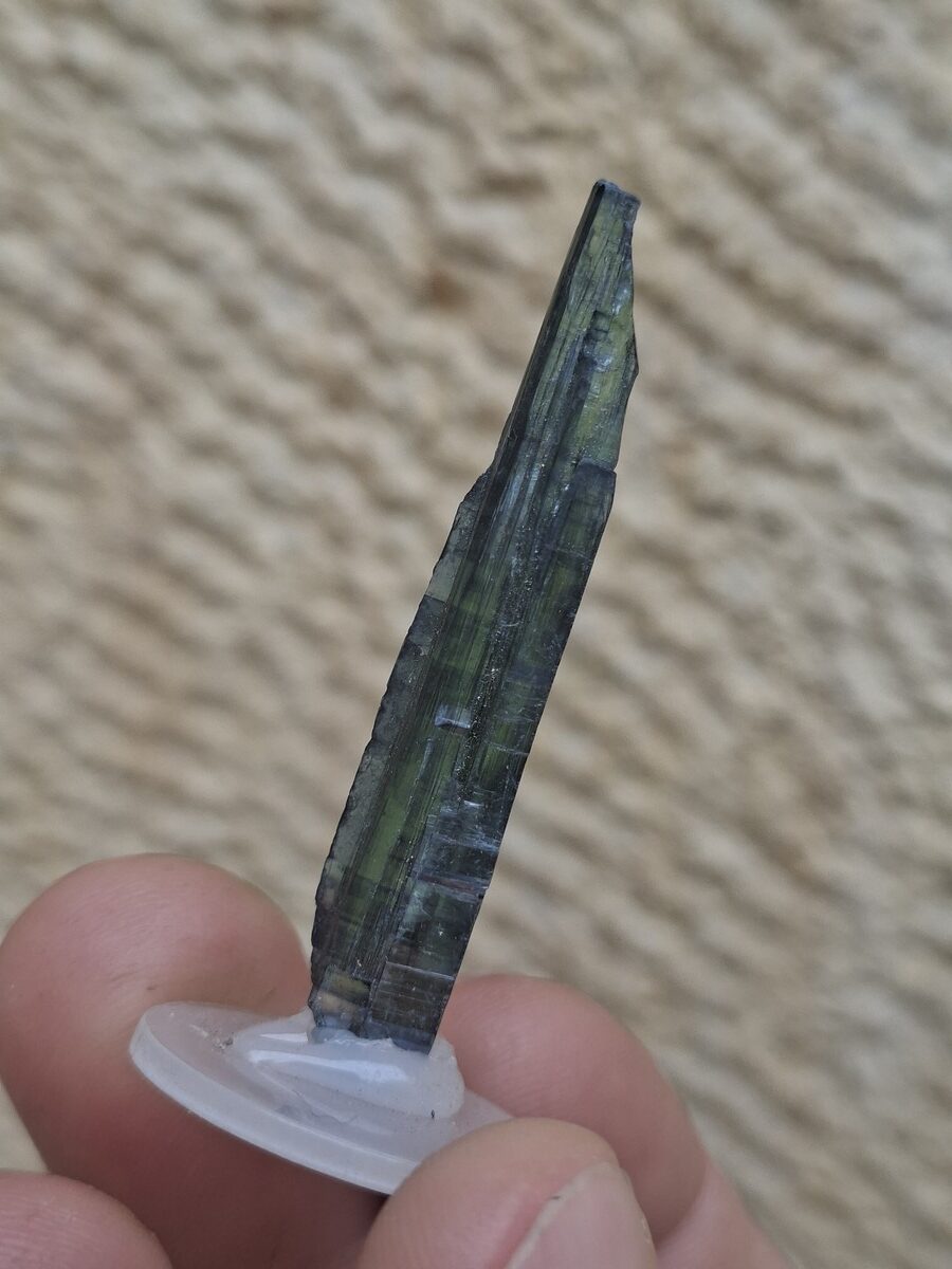 Vivianite brute | Boutique suisse de minéraux du monde & lithothérapie