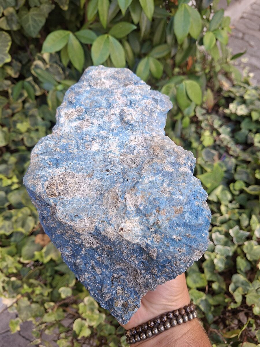 Découvrez nos magnifique d'aérinite. Pièce unique. A commander en ligne. Livraison partout en Suisse.