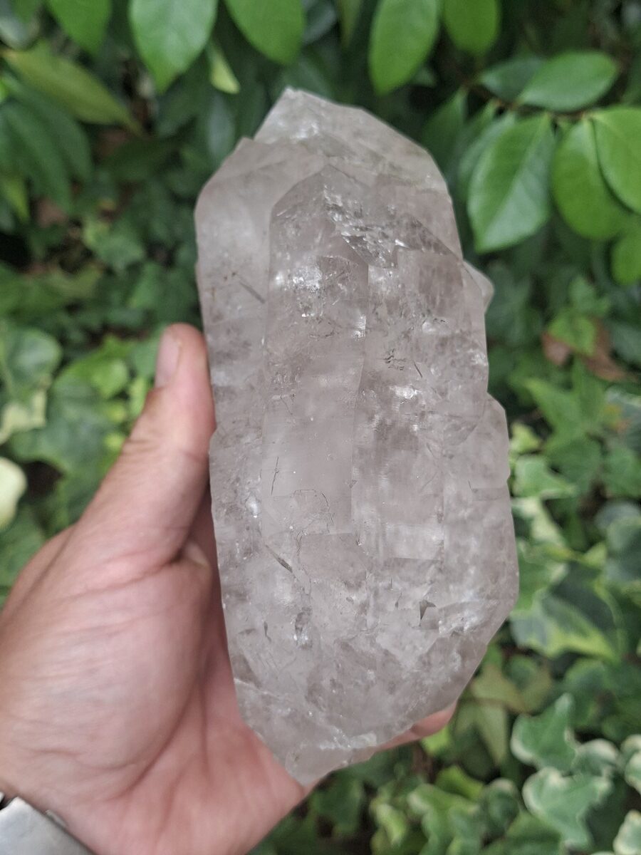 Quartz Gwindel Suisse | Boutique suisse de minéraux du monde