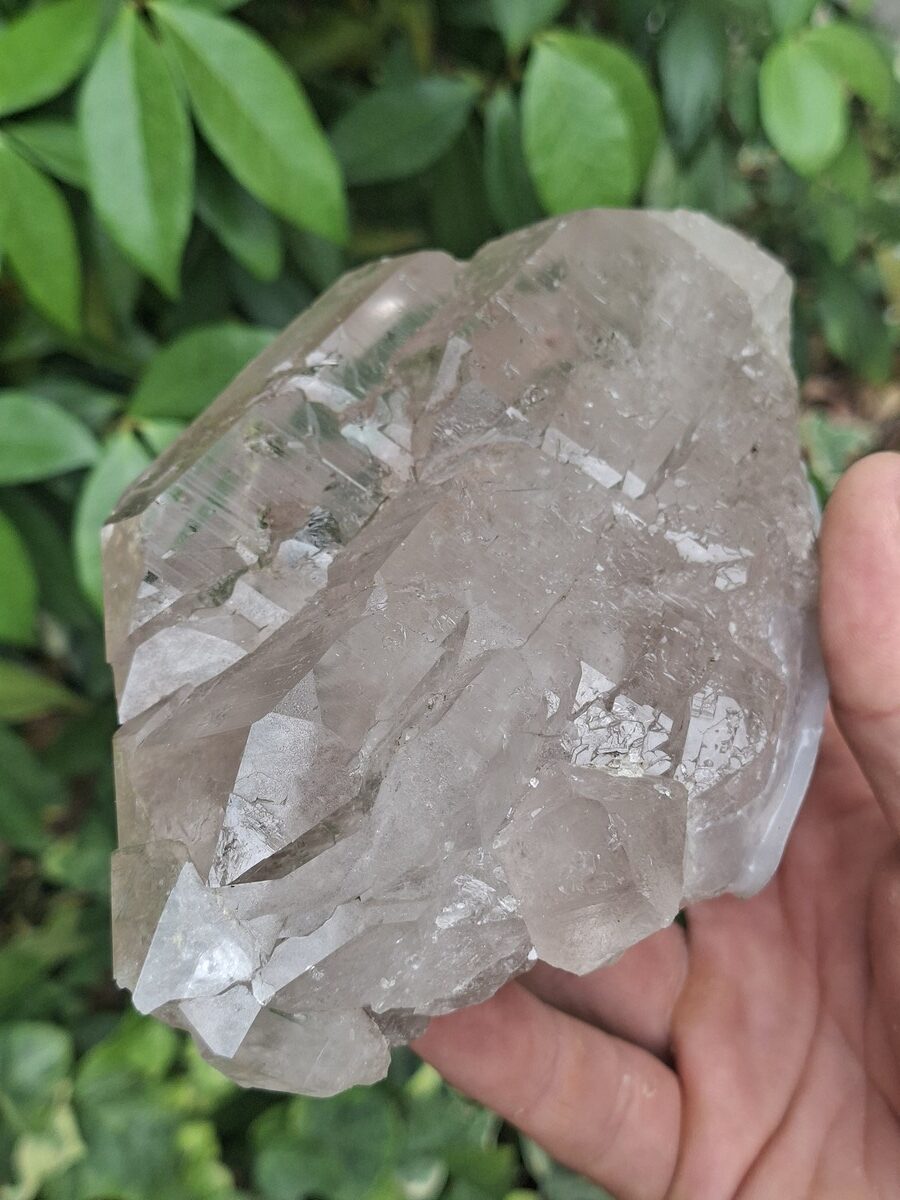 Quartz Gwindel Suisse | Boutique suisse de minéraux du monde