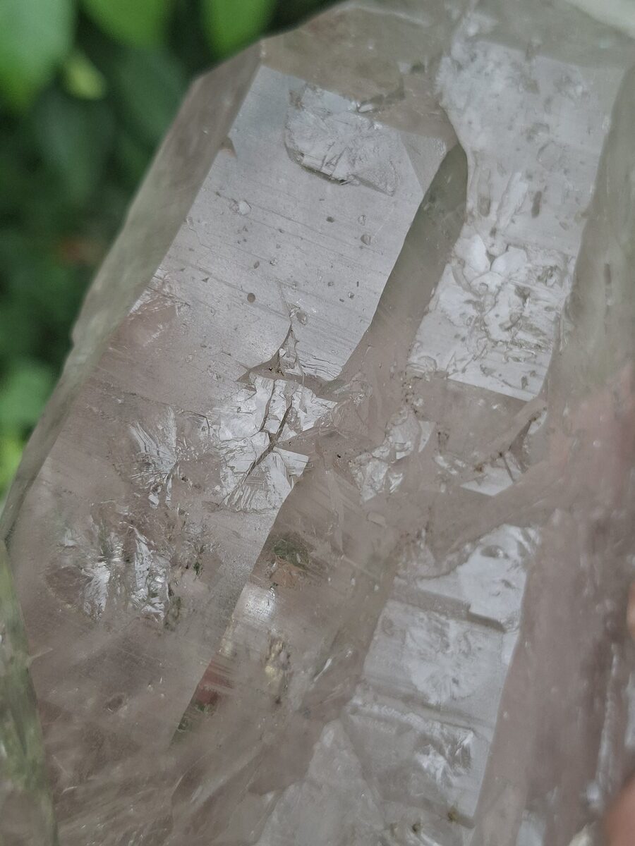 Quartz Gwindel Suisse | Boutique suisse de minéraux du monde